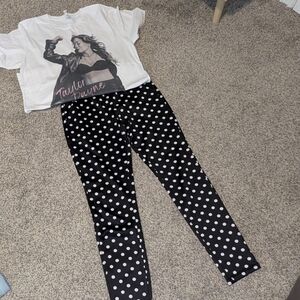 Taylor Dayne Tee Size Medium & Polka Dot Pants Size Small